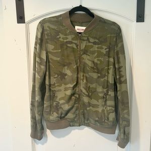 Light Weight Camouflage Jacket